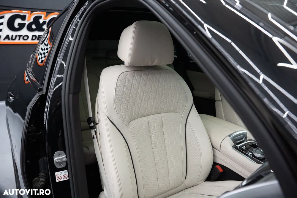 BMW X6 xDrive40d AT MHEV - 25