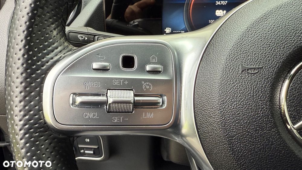 Mercedes-Benz Klasa B 250 e PHEV AMG Line 8G-DCT - 24