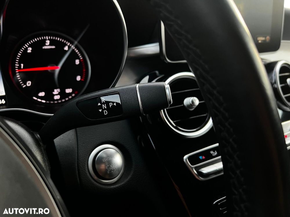 Mercedes-Benz C - 21