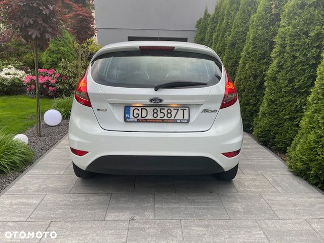 Ford Fiesta 1.4 TDCi Silver X plus - 4