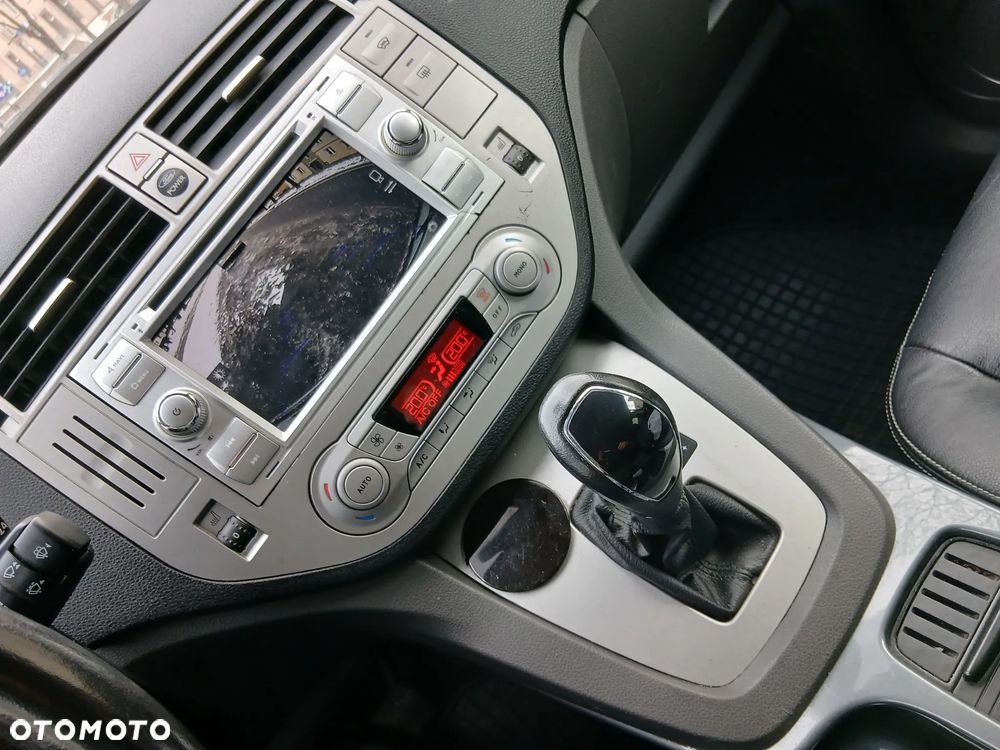 Ford Kuga 2.5 Titanium - 5