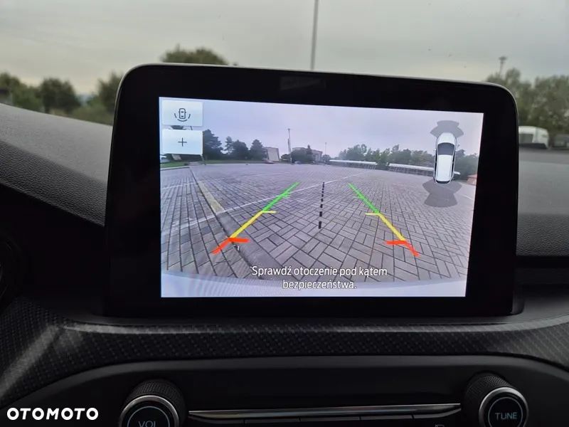 Ford Focus Turnier 1.5 EcoBlue Start-Stopp-System ST-LINE - 17