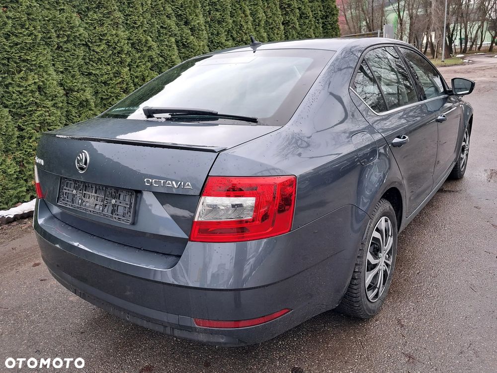 Skoda Octavia - 1