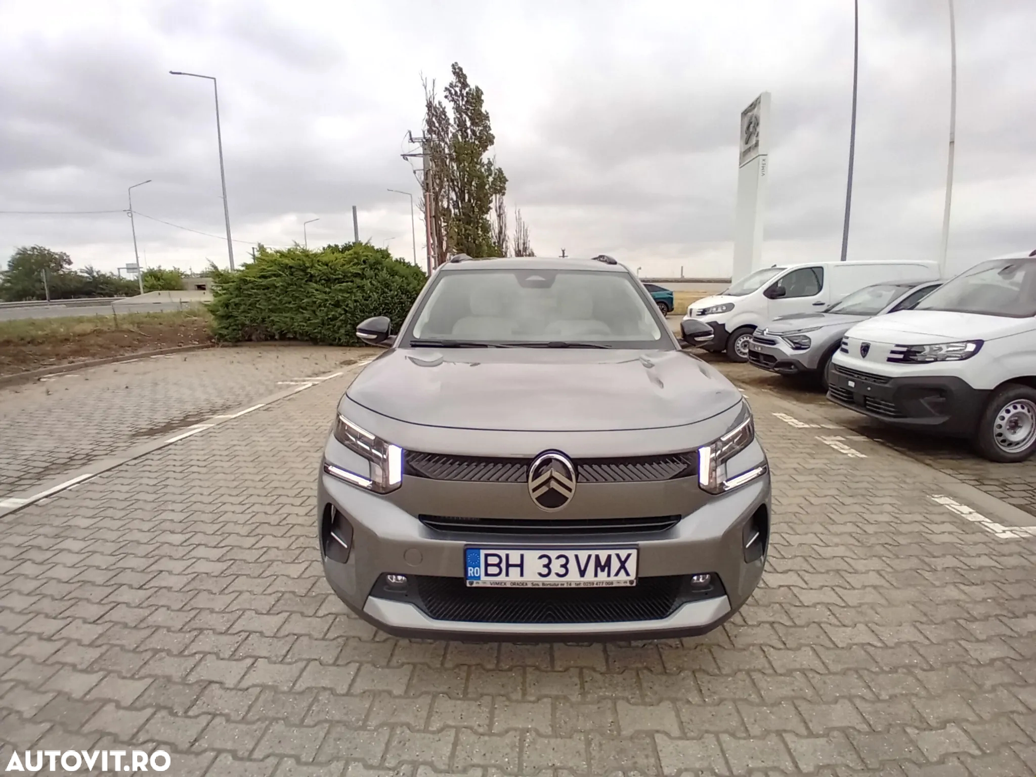 Citroën C3 1.2 PureTech 100 S&S BVM6 MAX - 3