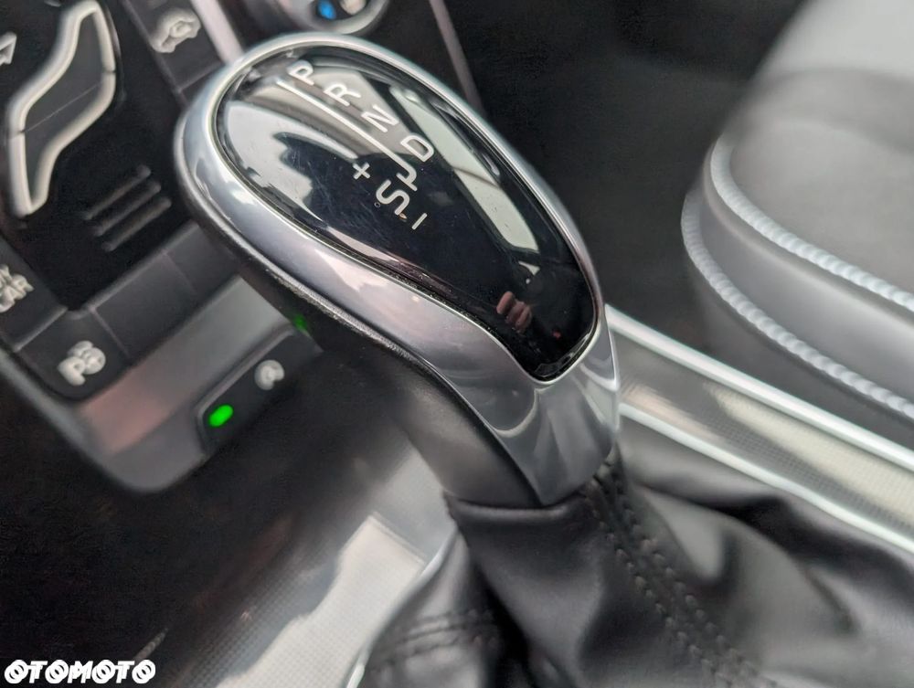 Volvo V40 T4 Drive-E Momentum - 9
