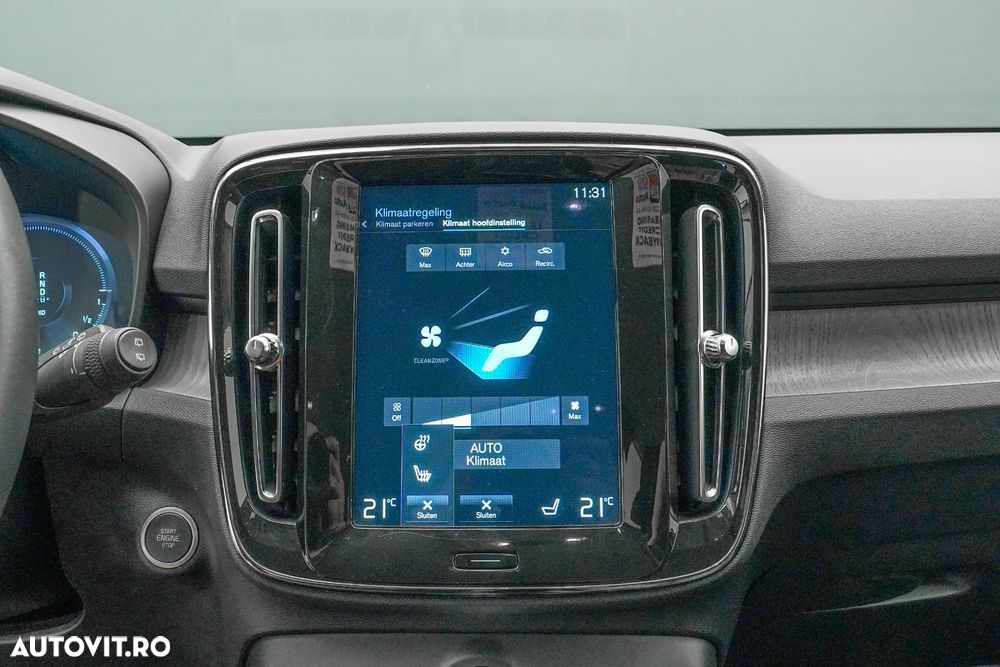 Volvo XC 40 Recharge T4 Twin Engine AT7 Inscription Expression - 22