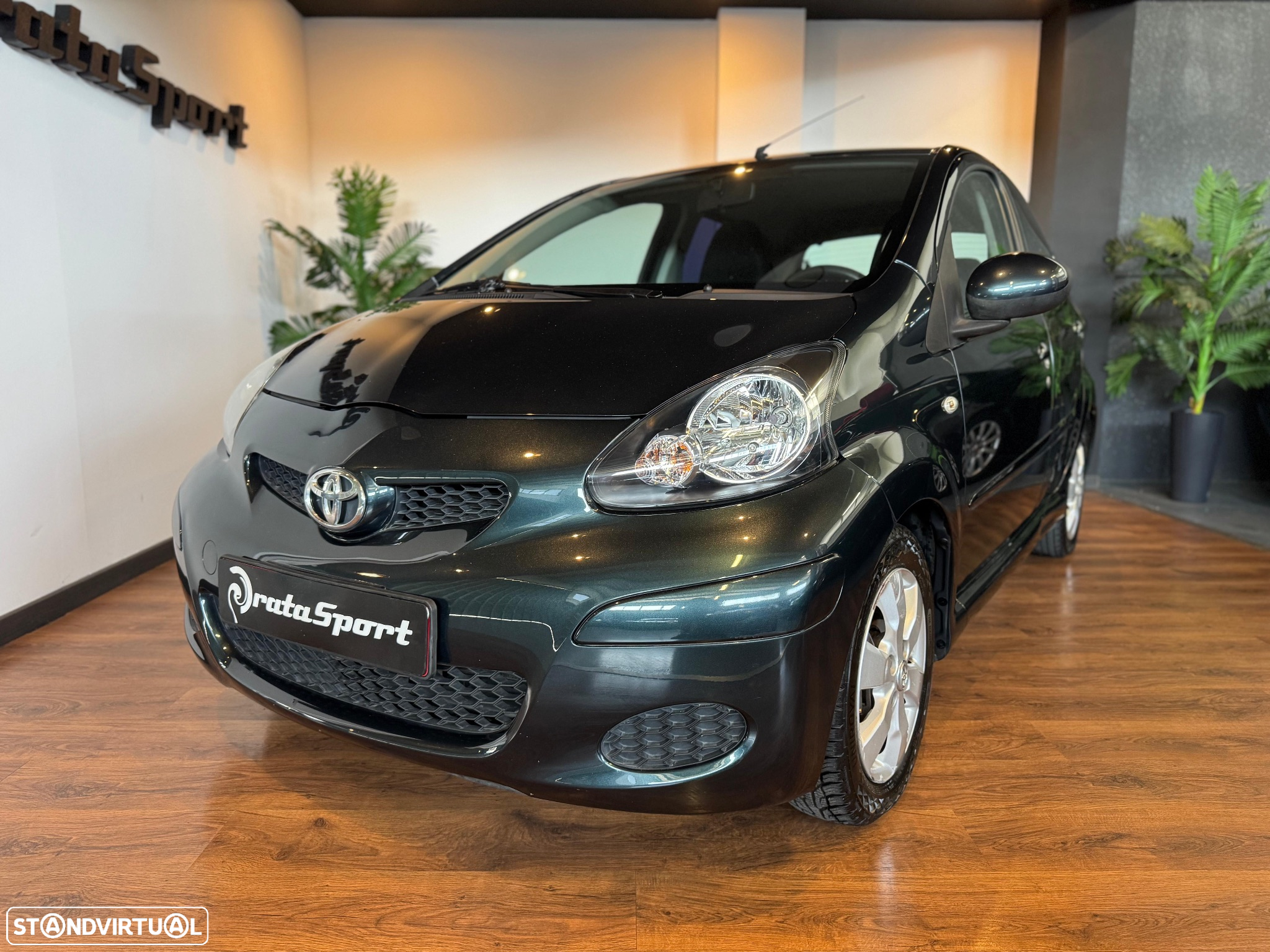 Toyota Aygo 1.0 X-Play+AC - 2