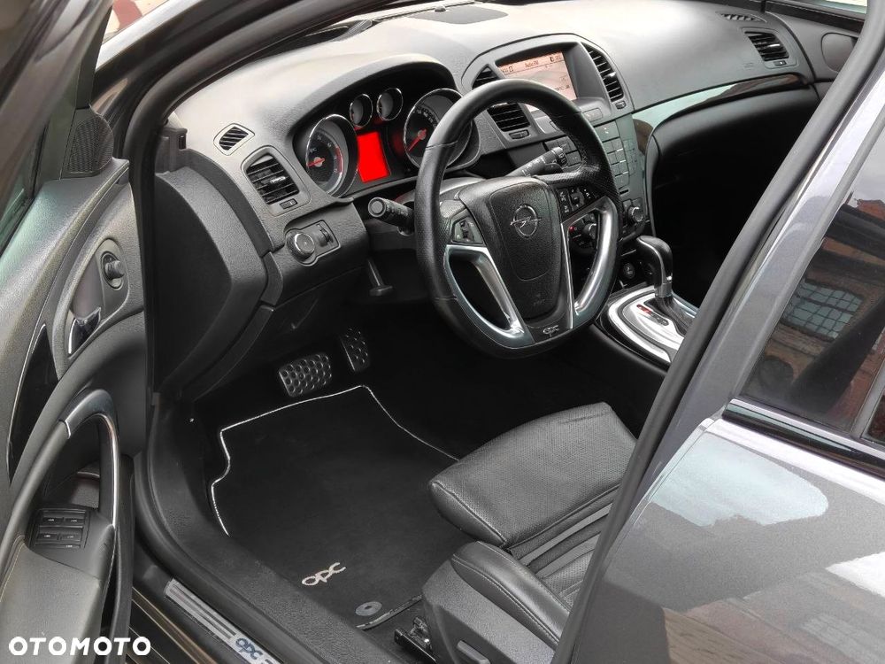 Opel Insignia 2.8 T V6 OPC - 3