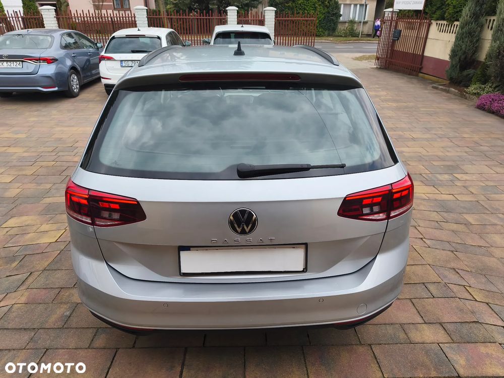 Volkswagen Passat - 6
