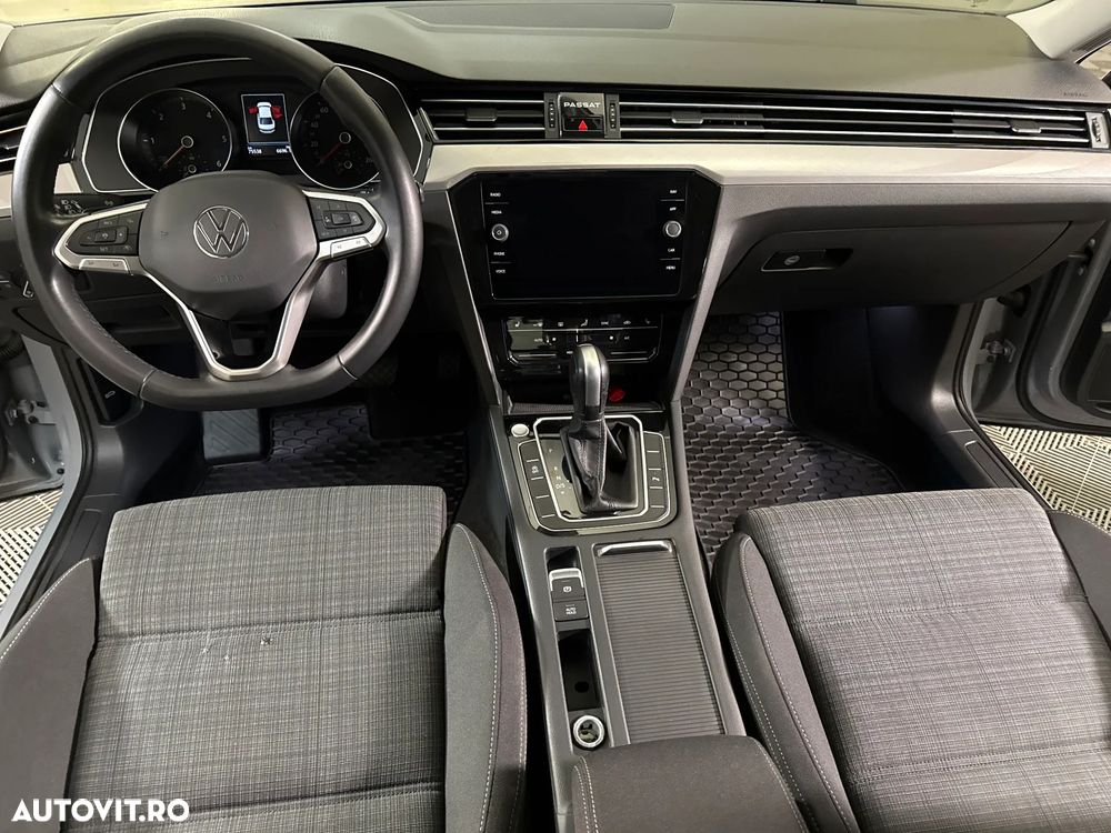 Volkswagen Passat - 10