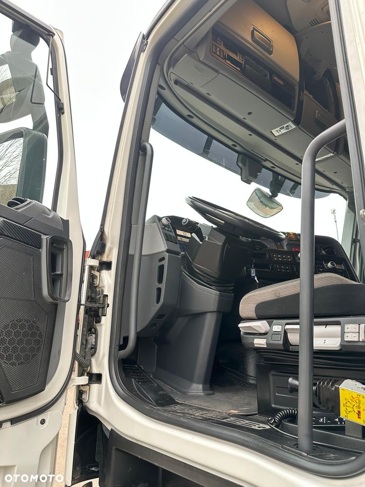 Renault T480 HSC - 5