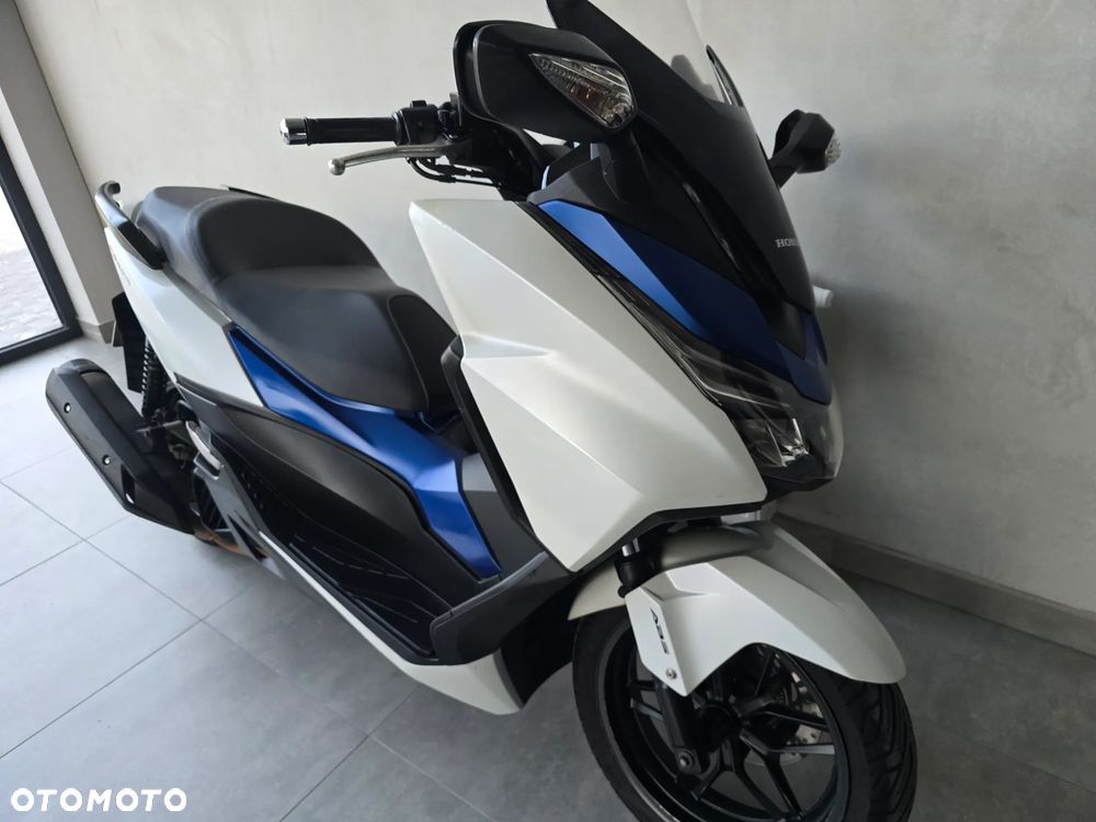 Honda NSS - 25