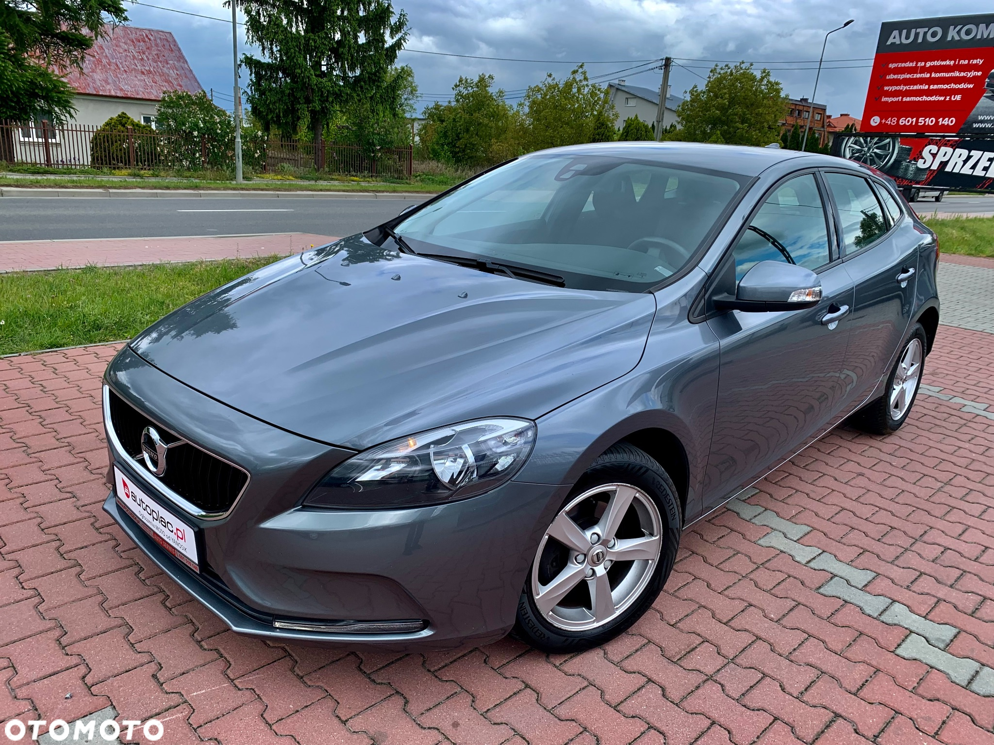 Volvo V40 D2 Drive-E Summum - 4