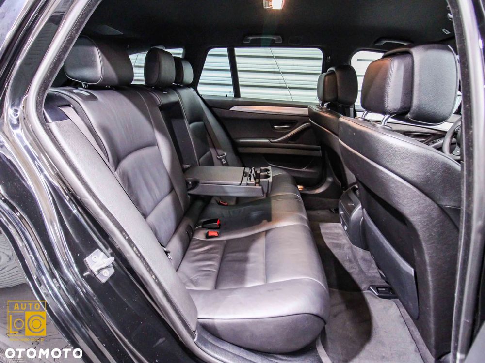 BMW Seria 5 520d Modern Line - 11