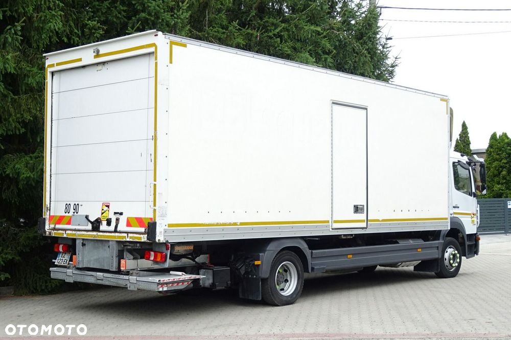 Mercedes-Benz Atego 1218 Euro6 tylko 323tys.km Kontener 18p winda Sprowadzony - 8