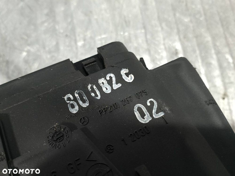 LEWAREK ZMIANY BIEGÓW MERCEDES-BENZ W210 210267075 2.2 CDI - 9