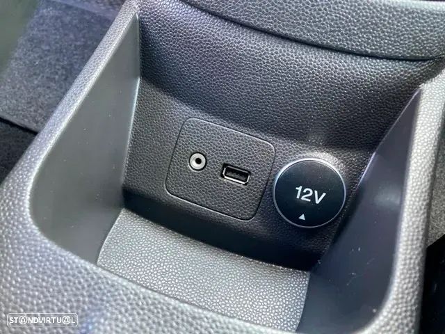 Ford Fiesta 1.5 TDCi Titanium - 20