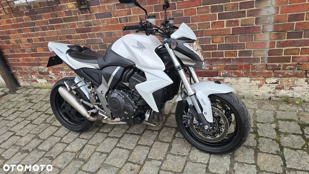 Honda CB - 22