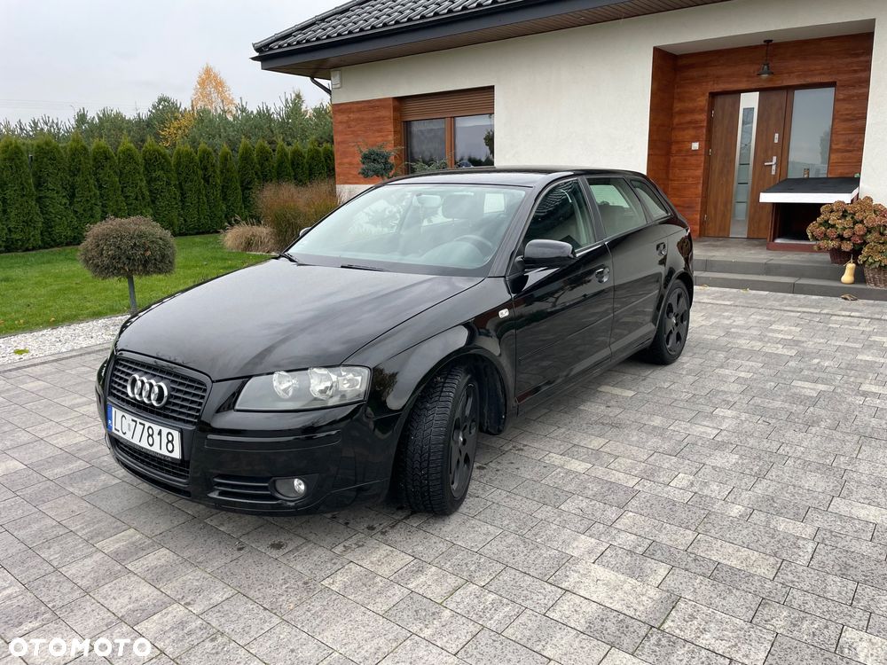 Audi A3 Sportback - 1