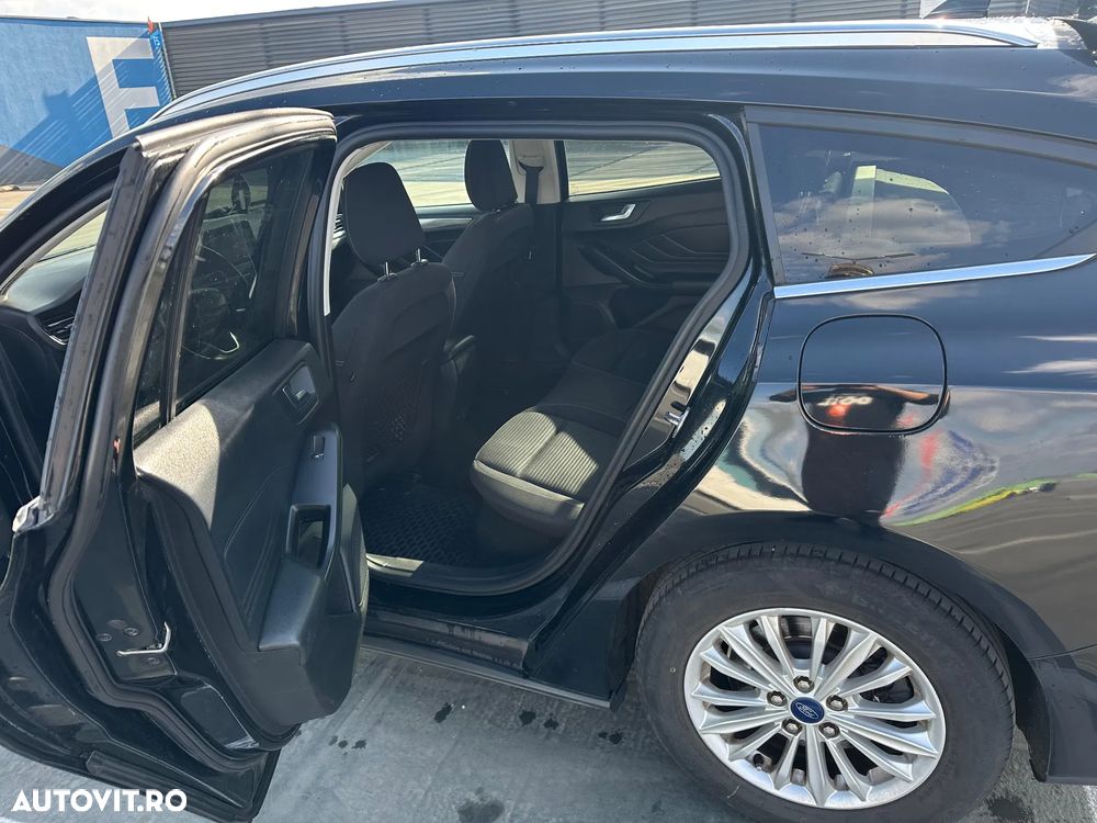 Ford Focus 1.5 EcoBlue Start-Stopp-System Aut. ACTIVE - 12