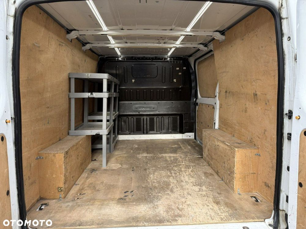 Ford Transit - 26