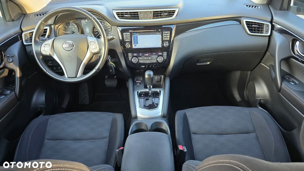 Nissan Qashqai 1.6 dCi Xtronic TEKNA+ - 26