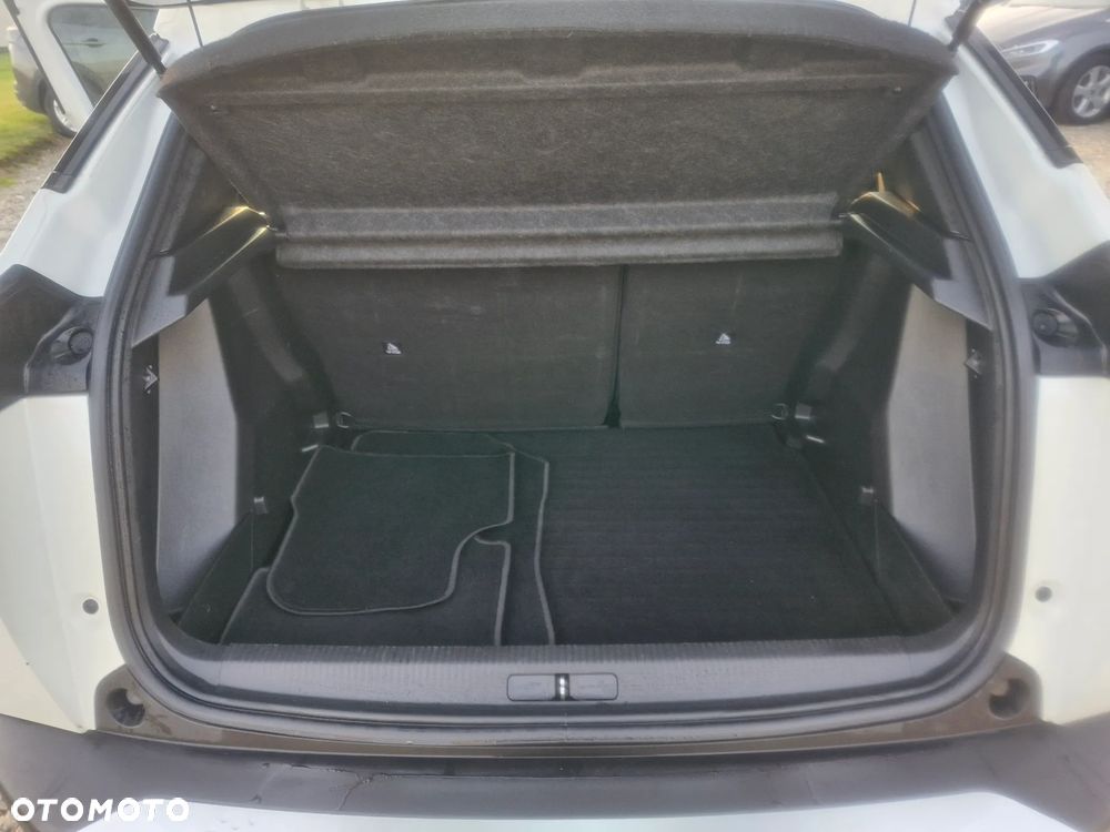 Peugeot 2008 - 25