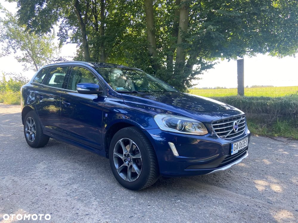 Volvo XC 60 D4 Drive-E Ocean Race - 18