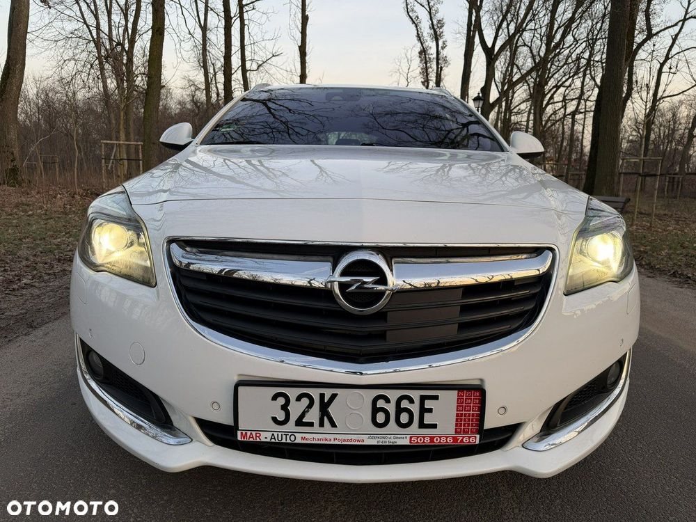 Opel Insignia - 15