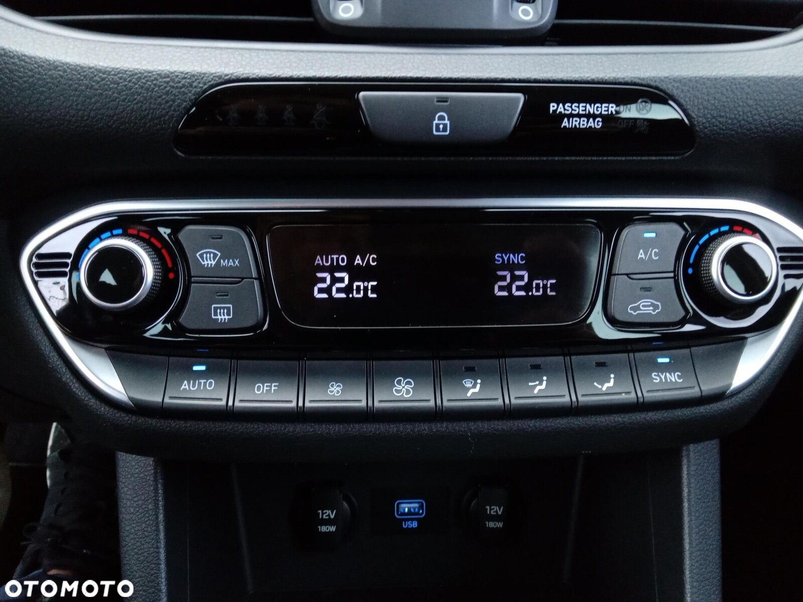 Hyundai i30 - 22