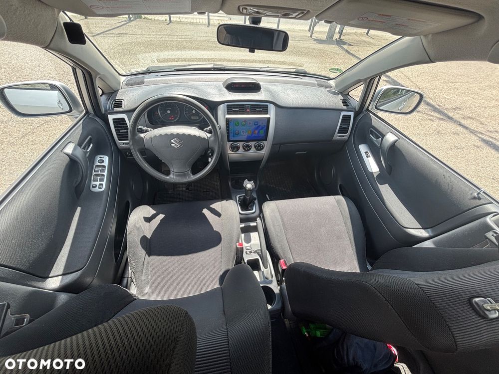 Suzuki Liana 1.6 Comfort - 5