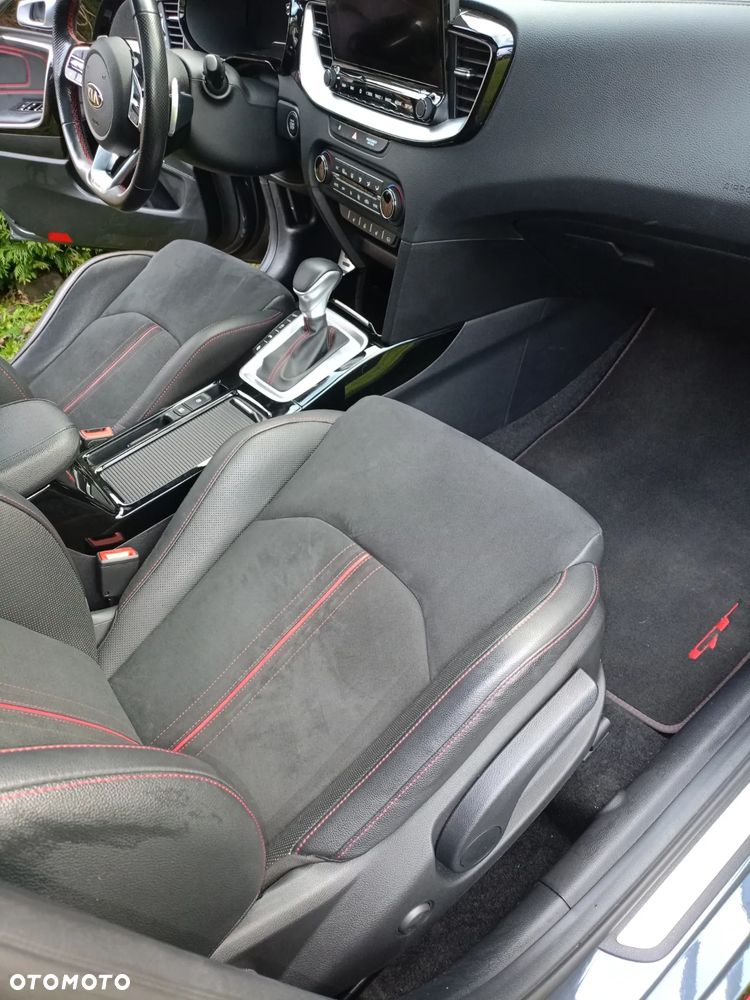 Kia ProCeed 1.6 T-GDI DCT7 OPF GT - 12