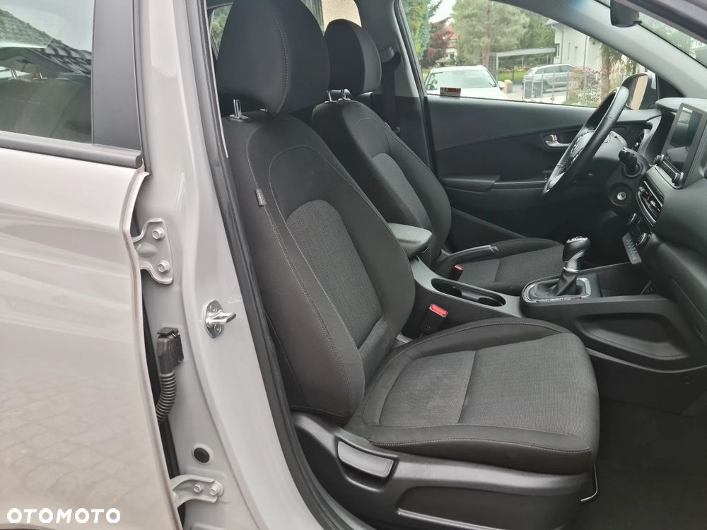 Hyundai Kona - 31