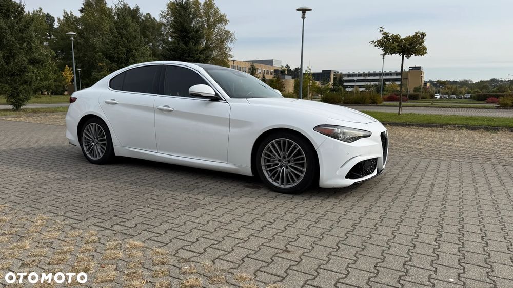Alfa Romeo Giulia 2.0 Turbo 16V AT8 Veloce - 21