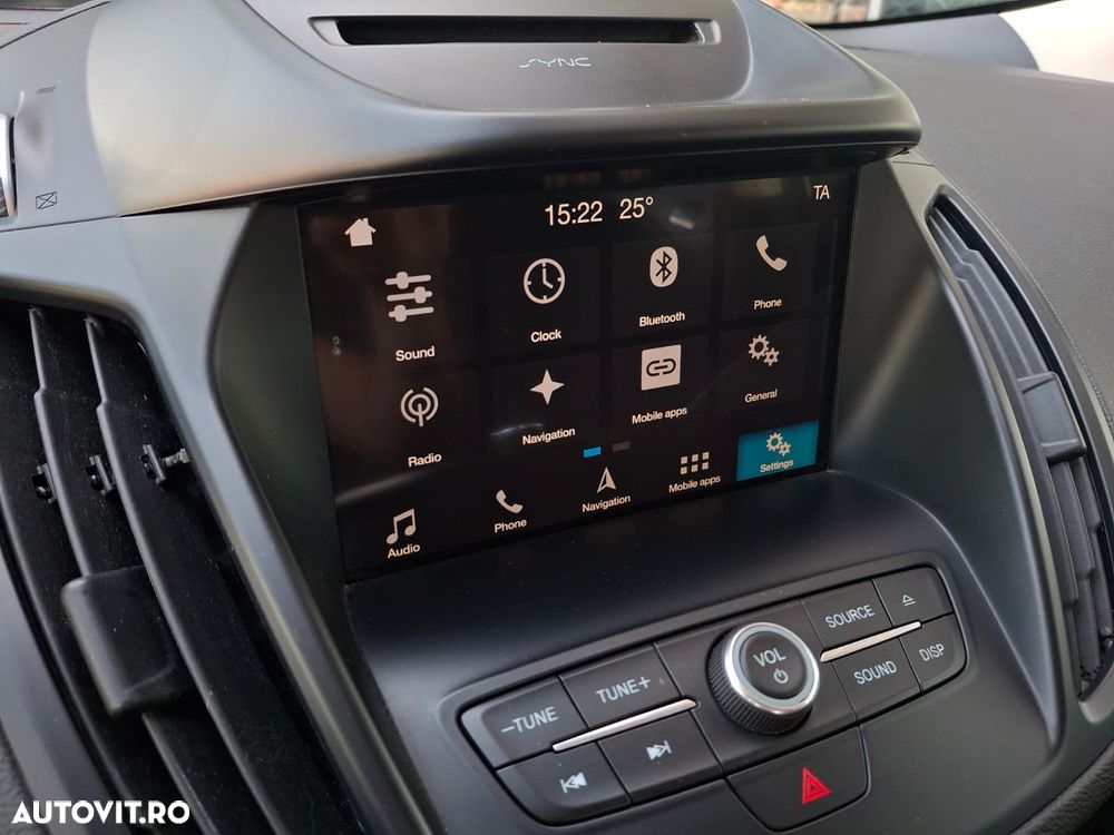 Ford Kuga - 21