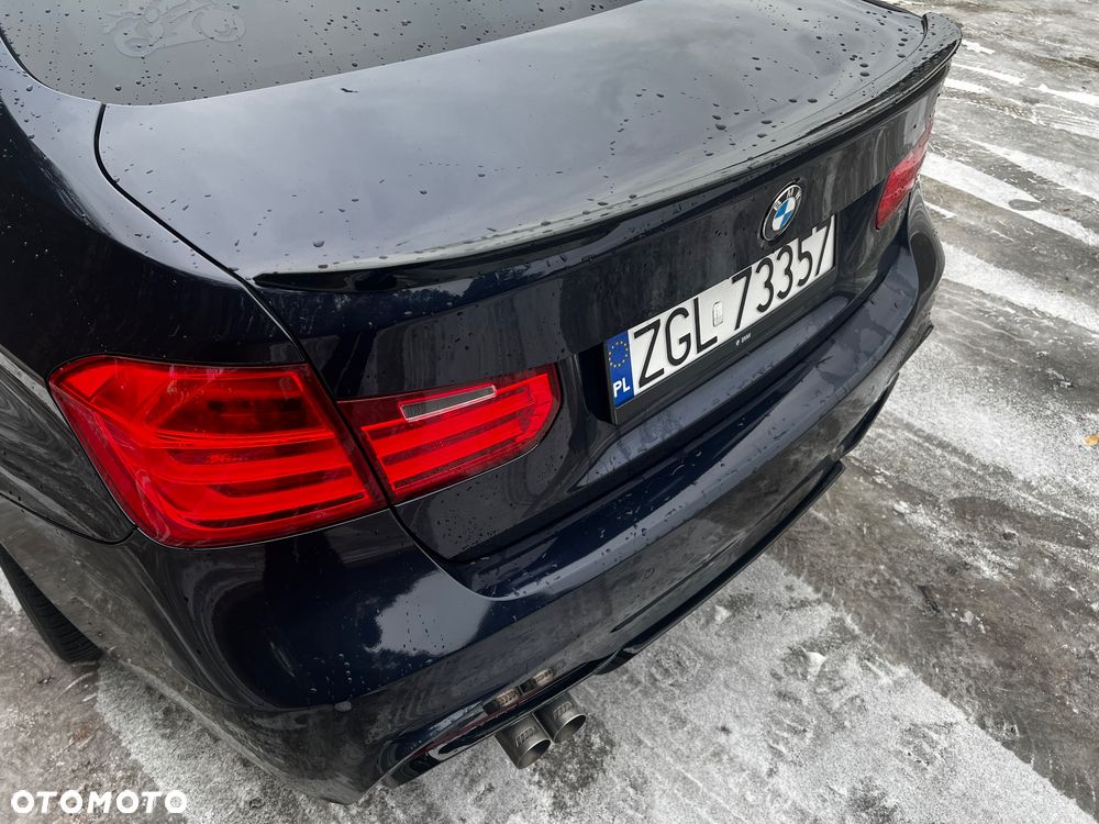 BMW Seria 3 320d - 33