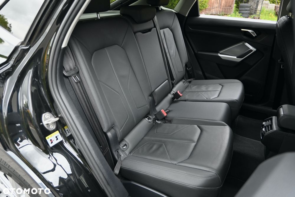 Audi Q3 Sportback 35 TDI S tronic S line - 28