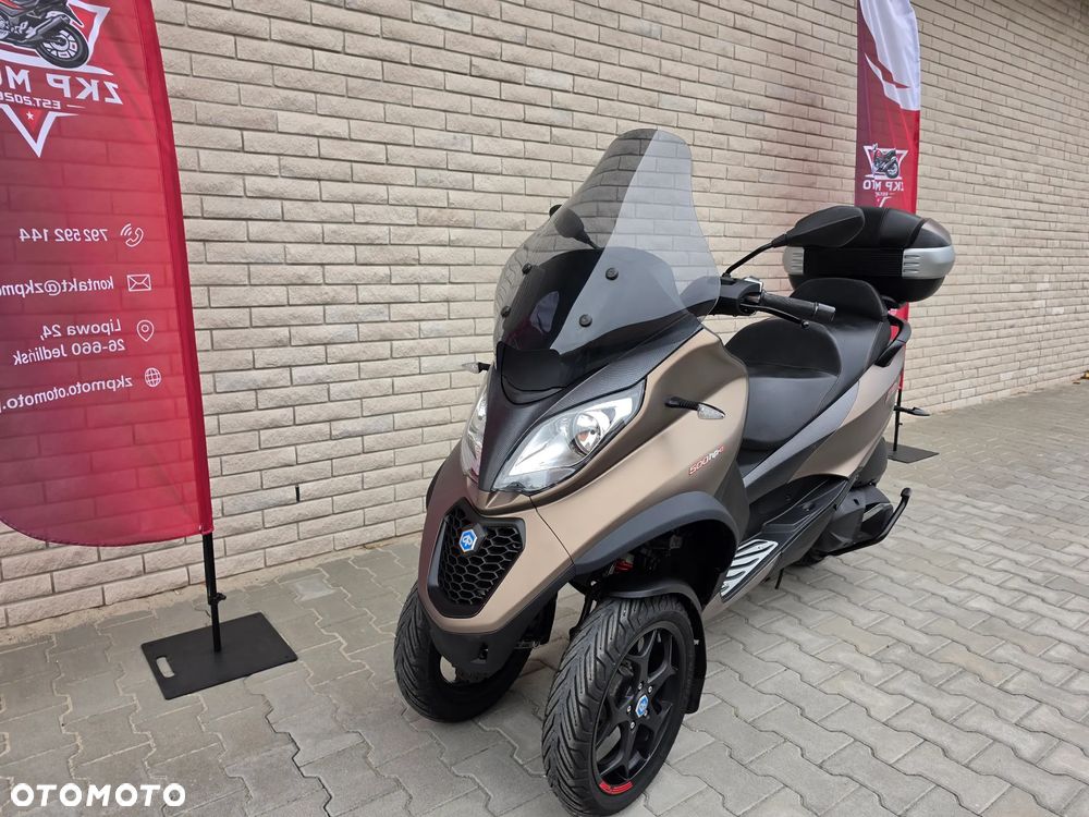 Piaggio MP-3 - 1