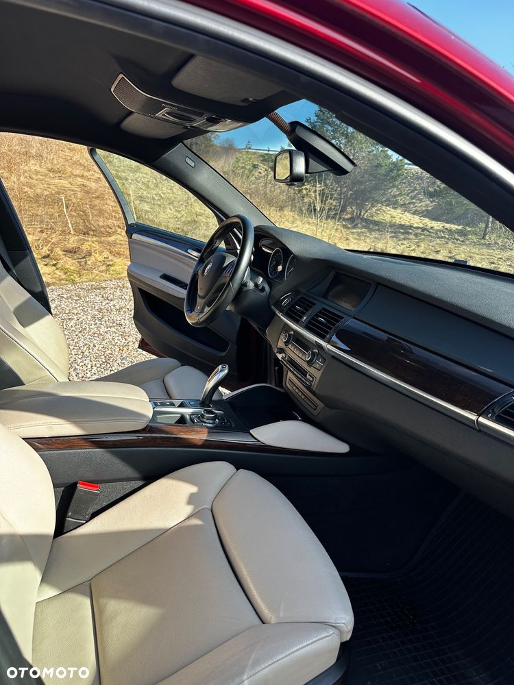 BMW X6 - 22