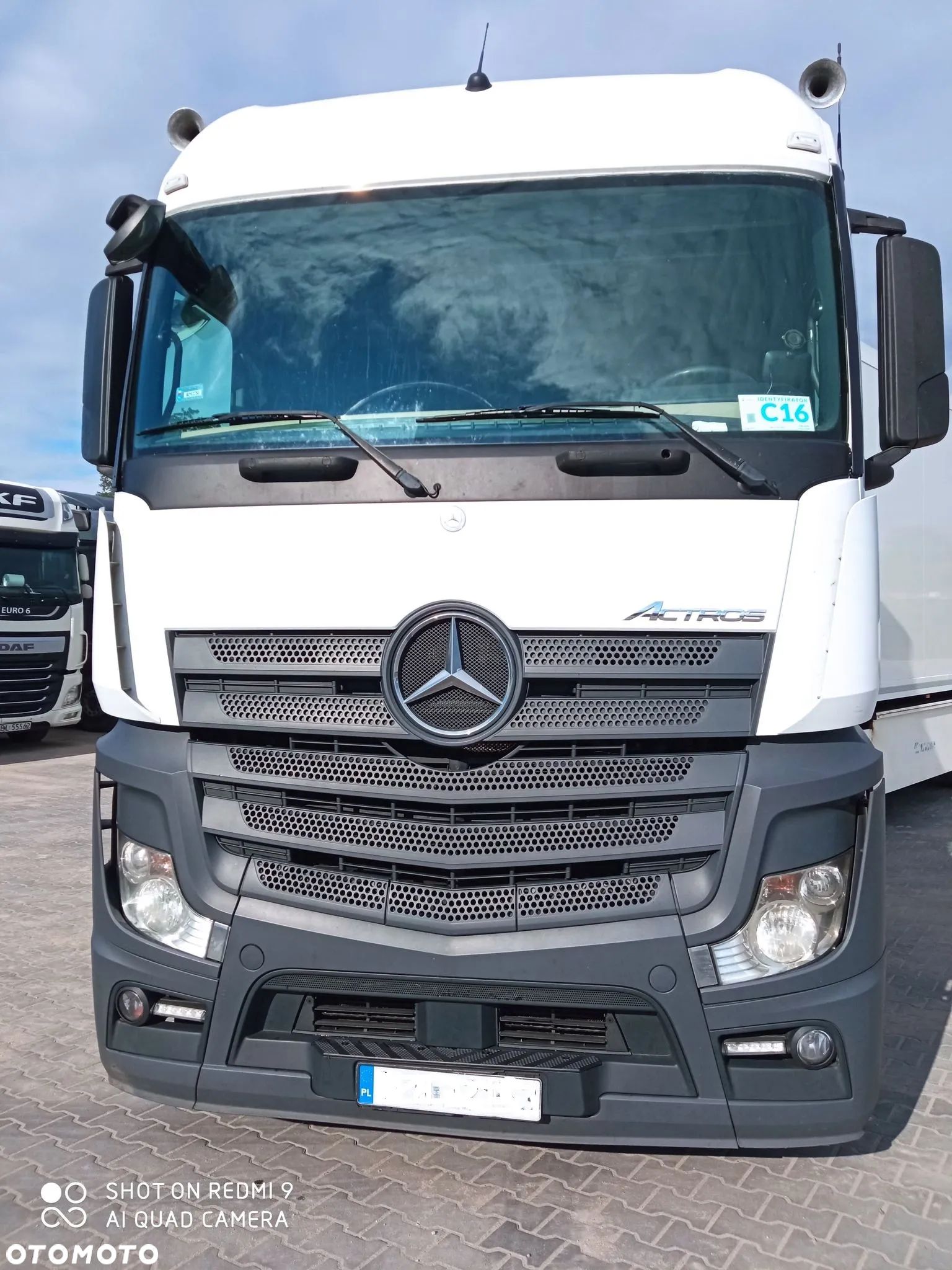 Mercedes-Benz ACTROS - 1
