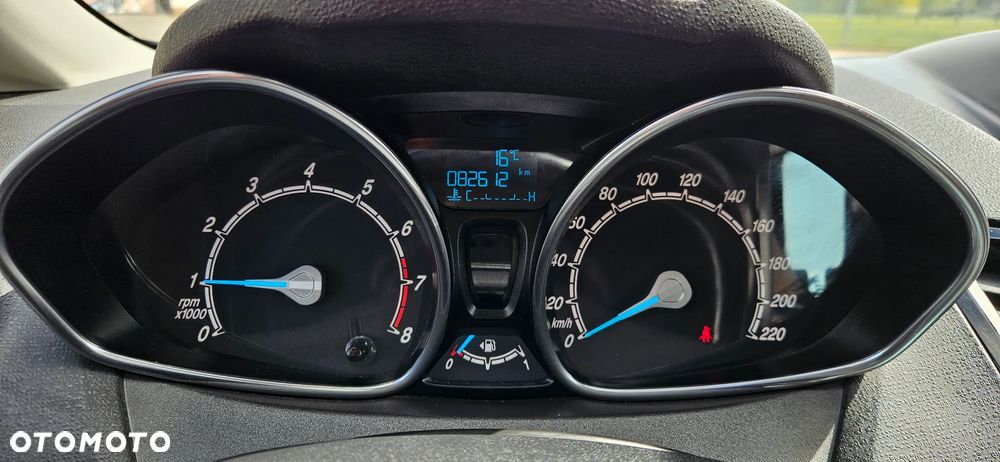 Ford Fiesta 1.0 EcoBoost S&S TITANIUM - 16