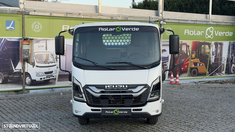 Isuzu NLR BASCULA 4 METROS - 7