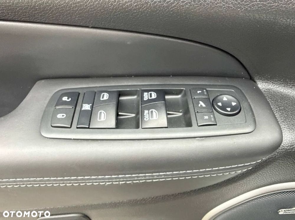 Jeep Grand Cherokee 3.6 V6 Overland - 19