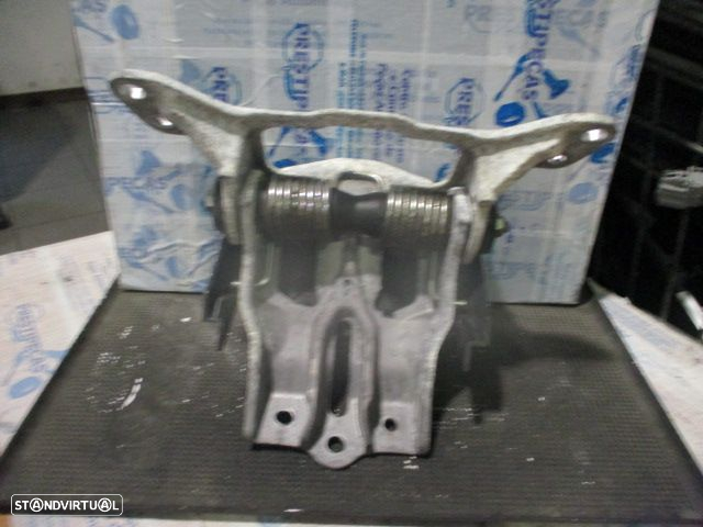 Grelha Friso Gre2775 YAMAHA NMAX 2018 125CC     CINZENTA SUPORTE DE BANCO - 4