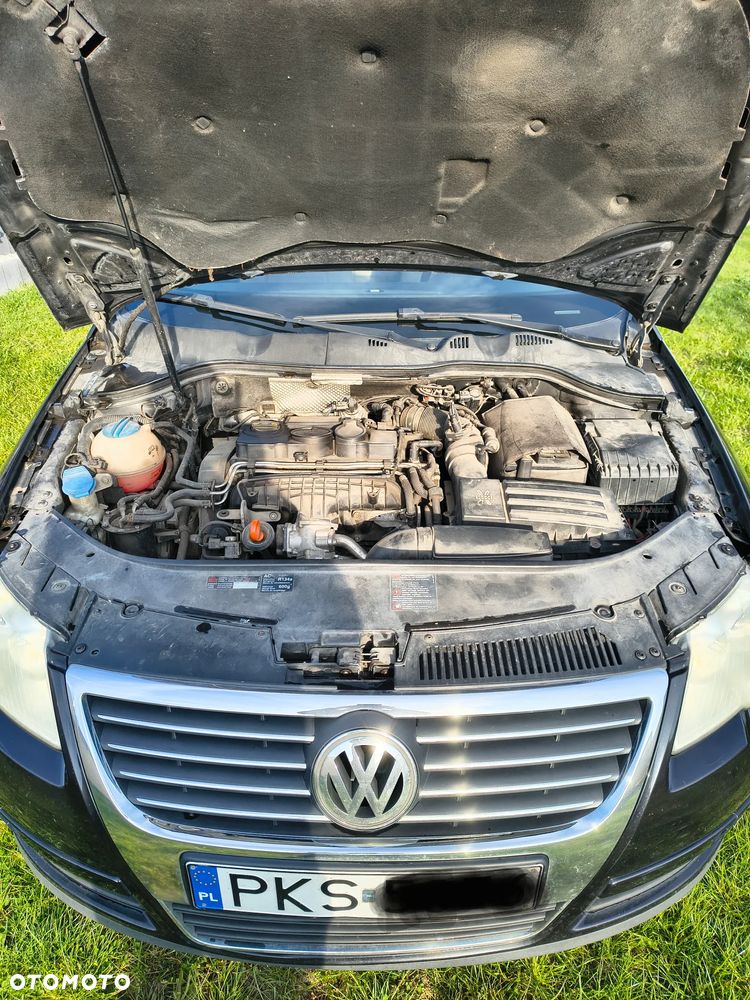 Volkswagen Passat 2.0 TDI DPF Comfortline - 13