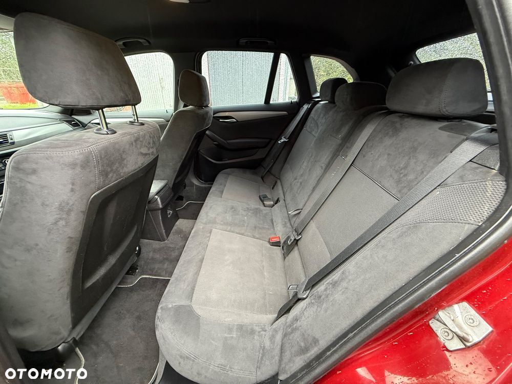 BMW X1 xDrive20d - 9