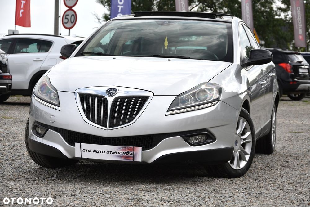 Lancia Delta 1.6 MultiJet 16v Gold - 3
