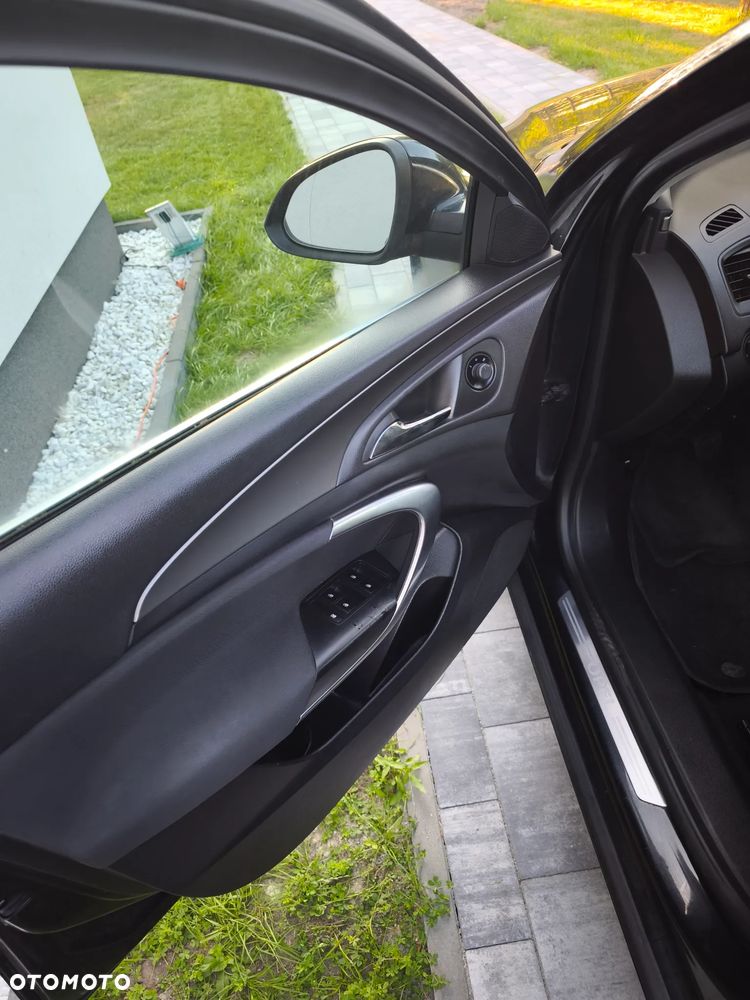 Opel Insignia 2.0 CDTI - 8