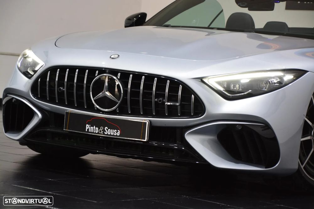 Mercedes-Benz SL 63 AMG 4Matic+ - 29