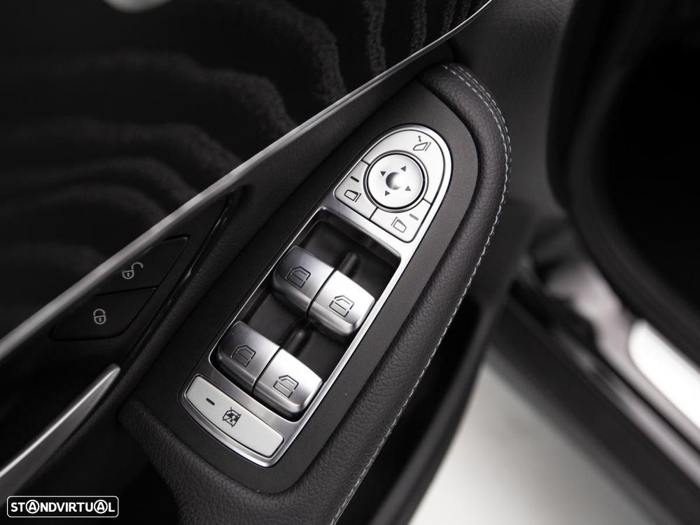 Mercedes-Benz GLC 300 de 4Matic - 18